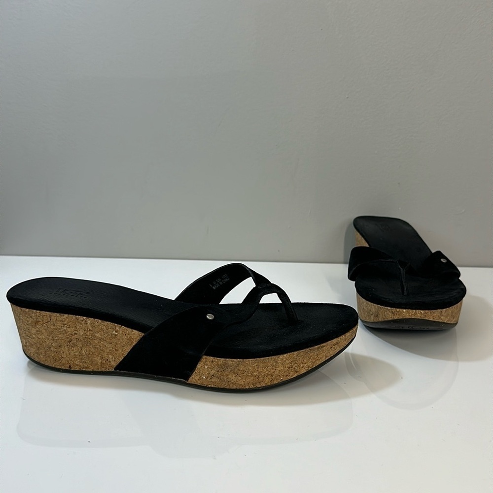 Ugg Brook Black Suede‎ Platform Thong Sandals Size 8